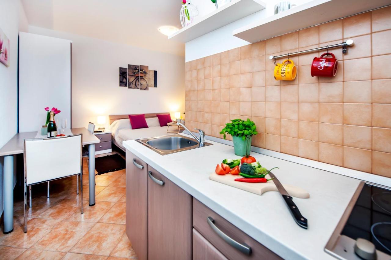 F&R Apartments Rovinj Extérieur photo